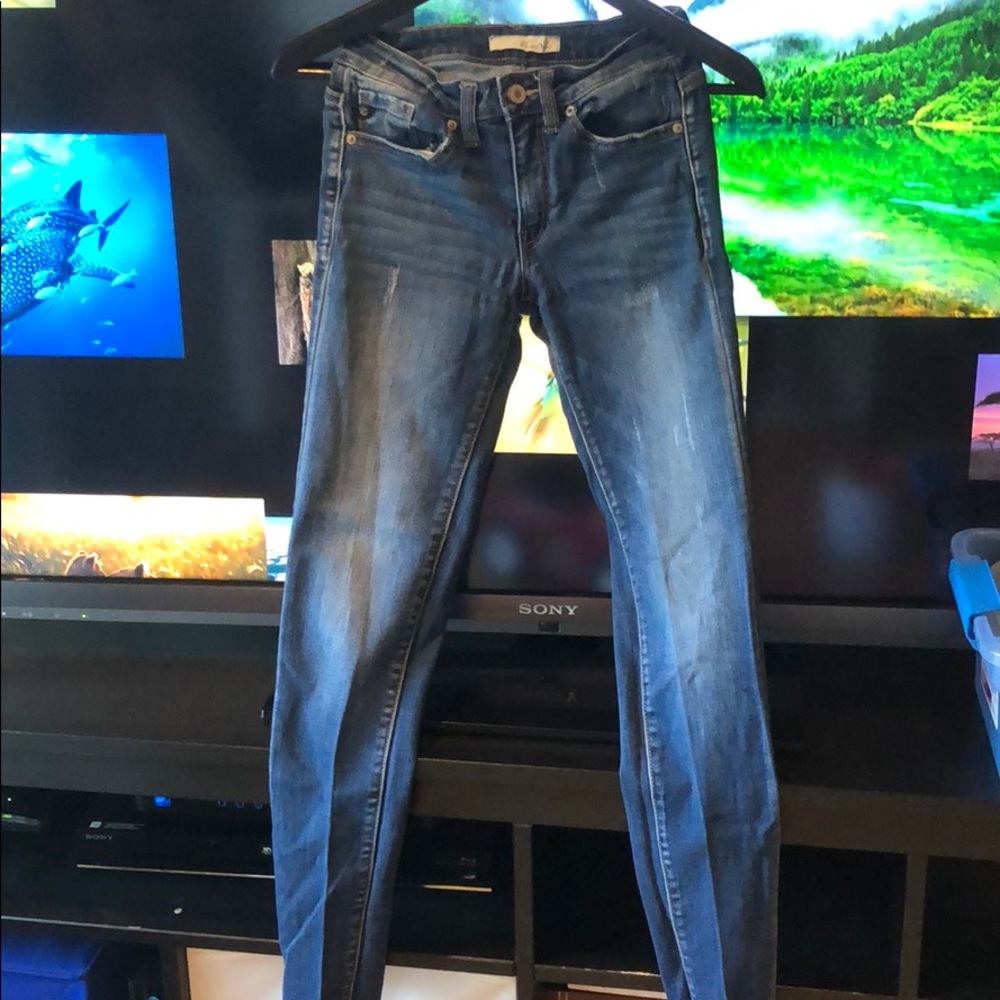 KanCan dark wash jeans